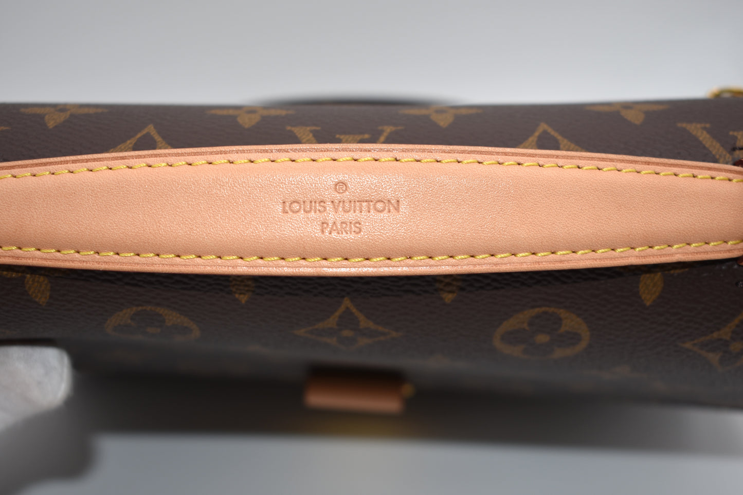 Louis Vuitton Pochette Metis Shoulder Bag