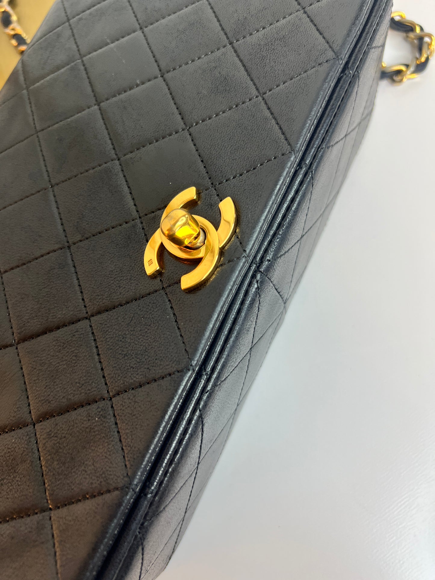 Chanel Classic Vintage Single Flap - Series 1