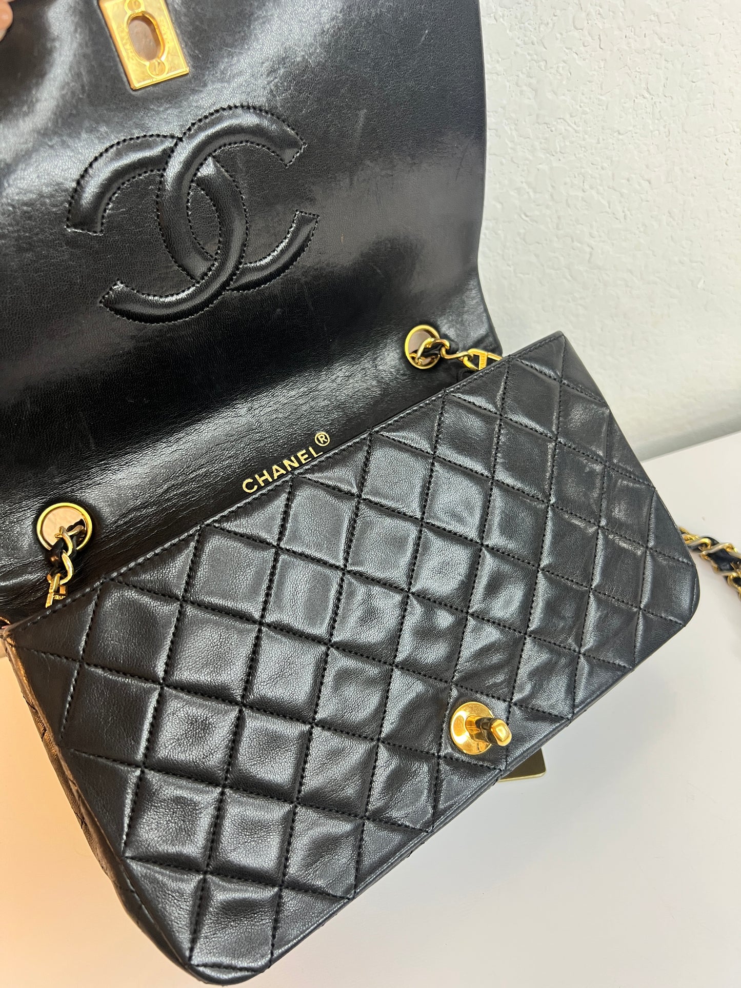 Chanel Classic Vintage Single Flap - Series 1