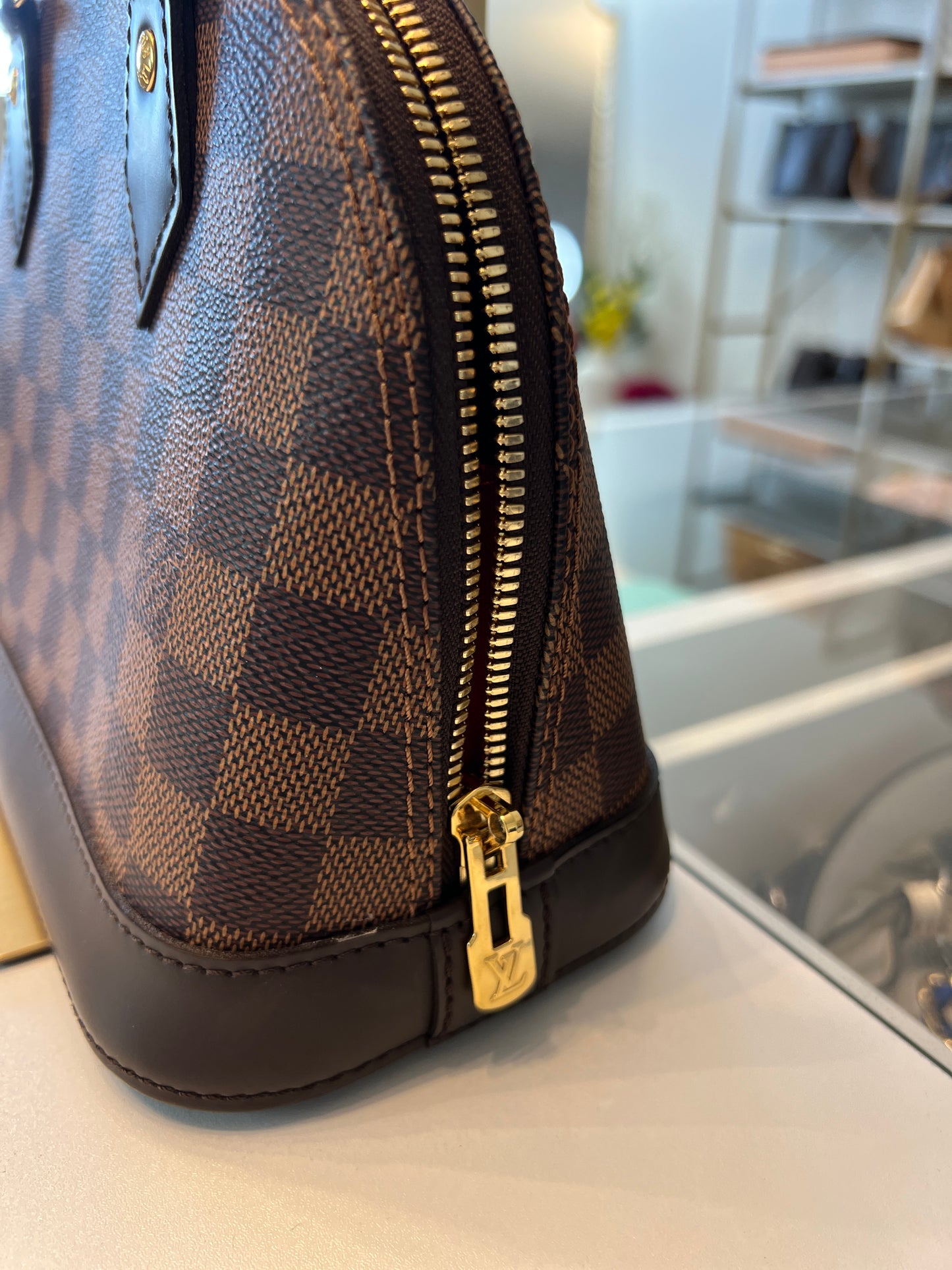 Louis Vuitton Alma BB Damier Ebene