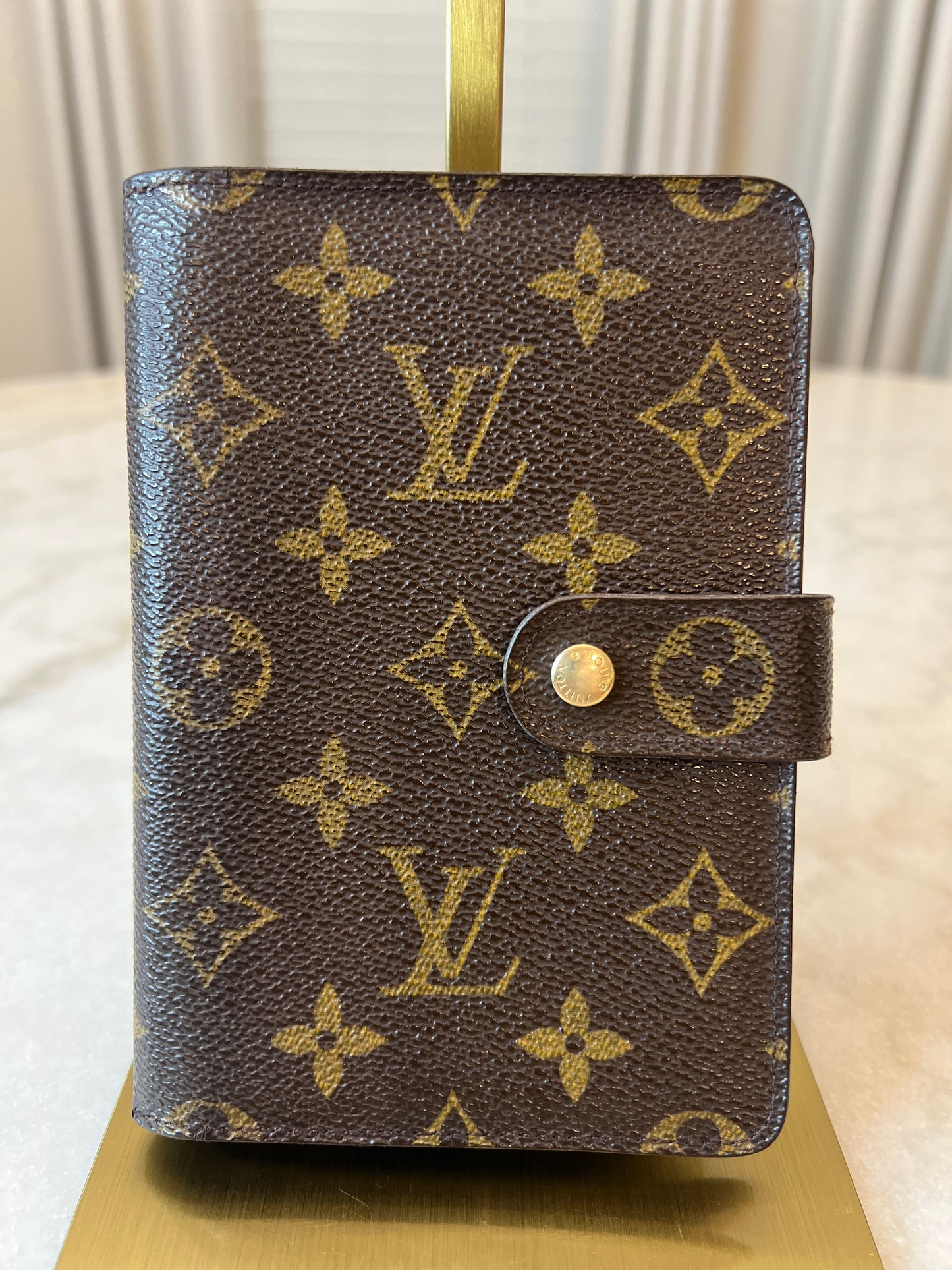 Louis Vuitton Papier Monogram Passport Holder Wallet