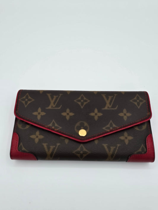 Louis Vuitton Sarah Retiro Wallet