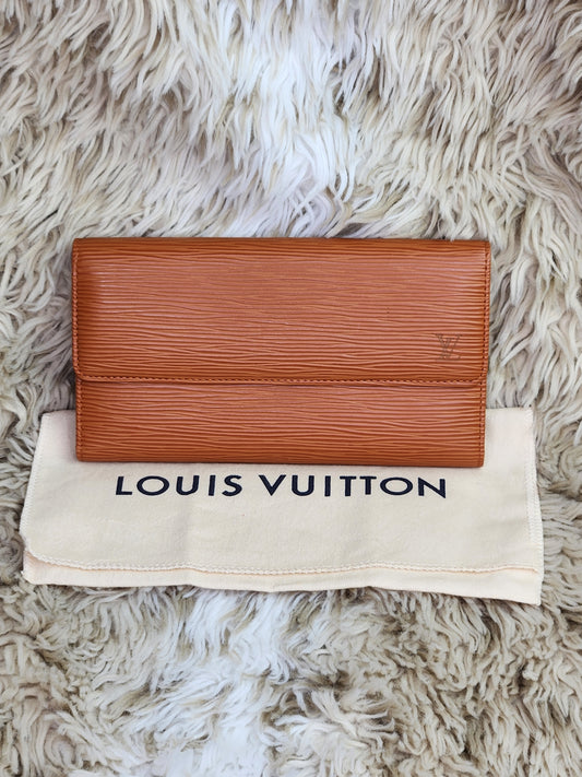 Louis Vuitton Epi Leather Wallet