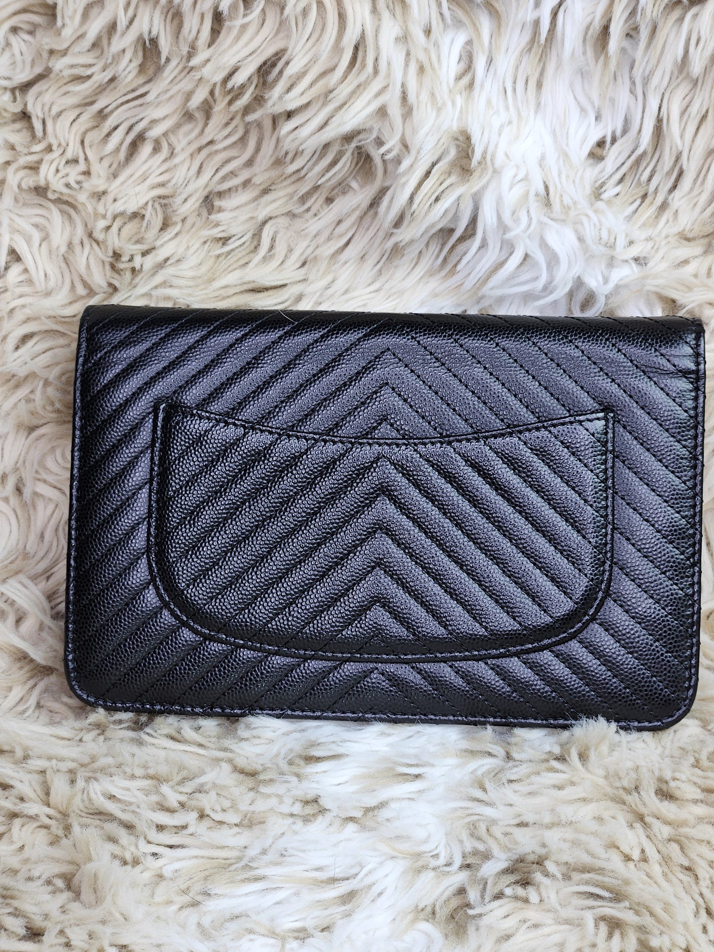 Chanel Chevron Wallet On Chain