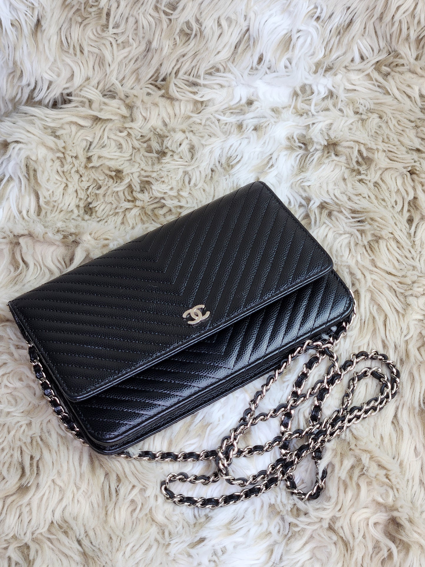 Chanel Chevron Wallet On Chain