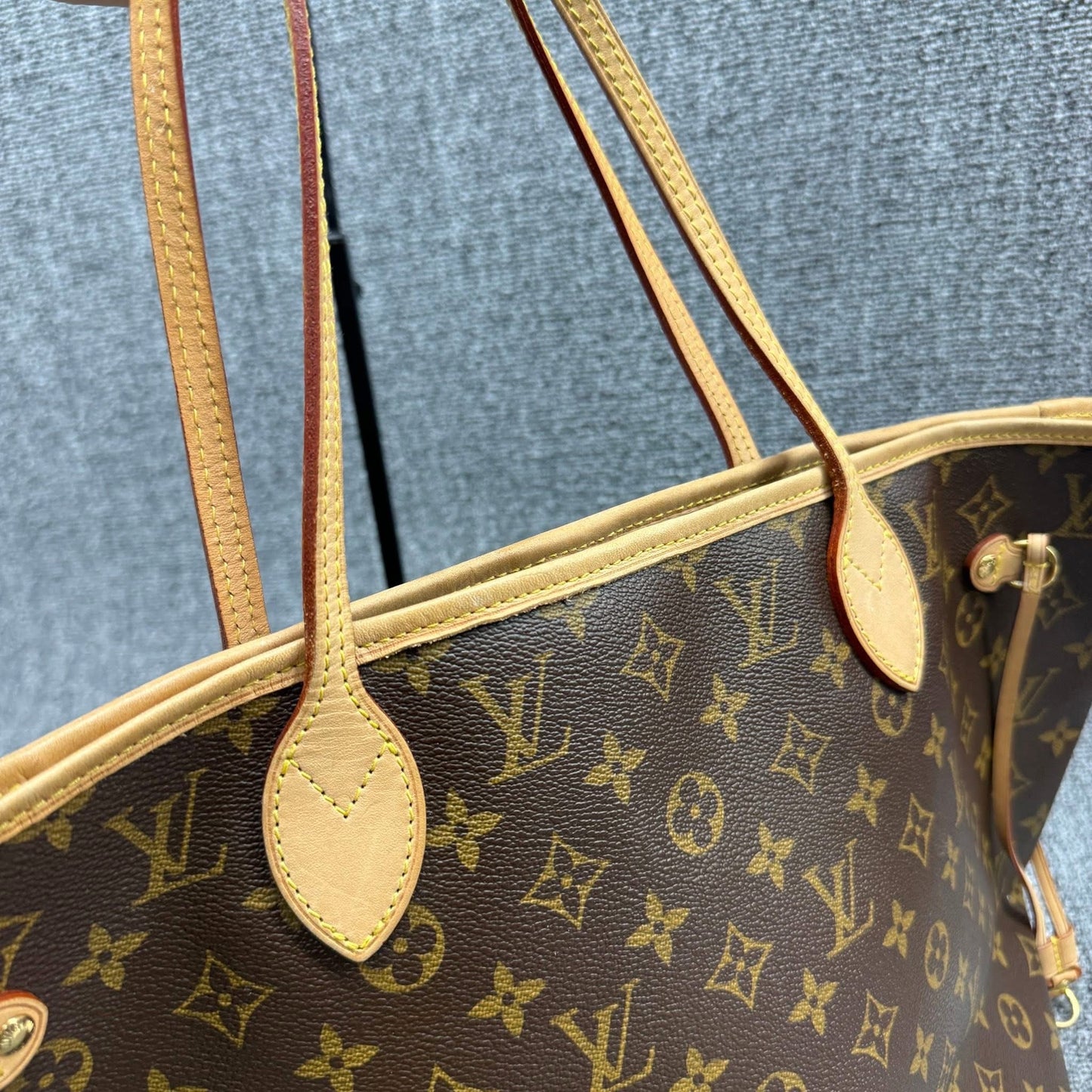 Louis Vuitton Neverfull Monogram MM