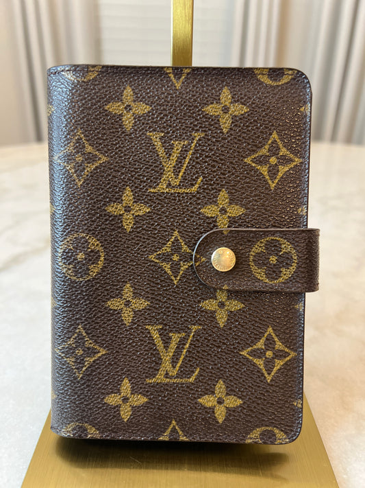 Louis Vuitton Papier Monogram Passport Holder Wallet
